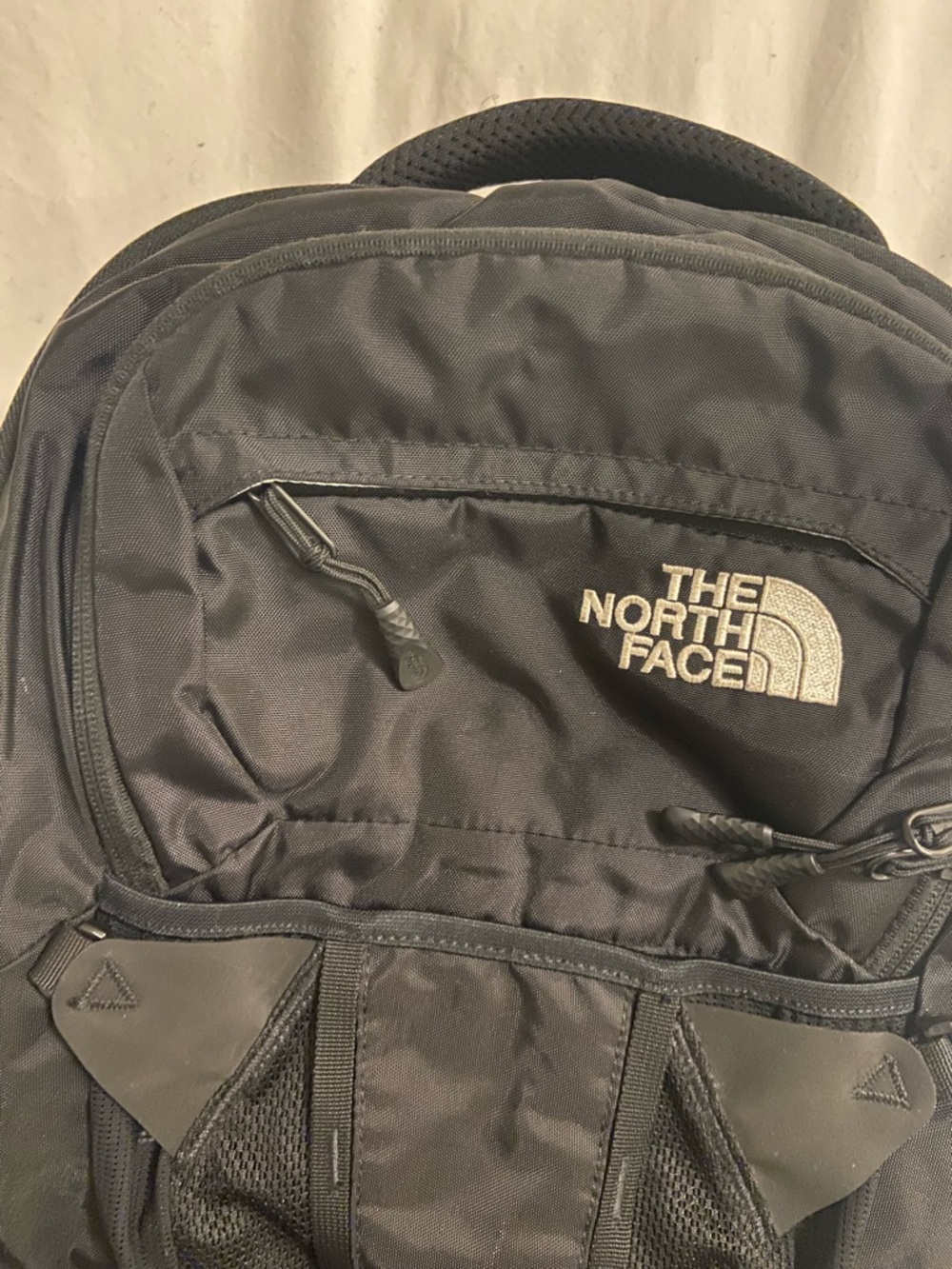 The North Face Black Recon Backpack - Picture 2 of 8